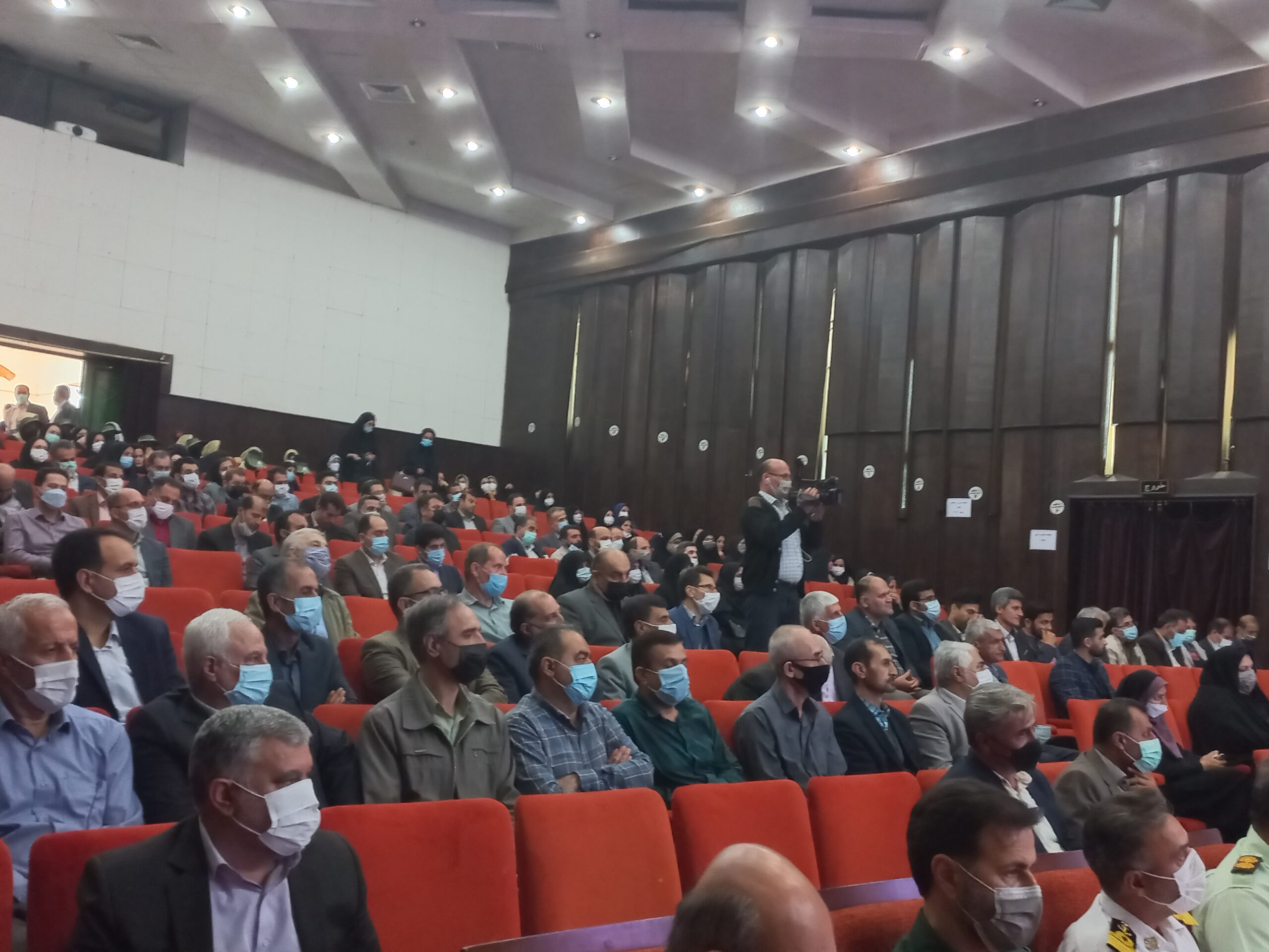 همایش تجلیل از فرهنگیان شاغل و بازنشسته شهرستان رودبار برگزار شد